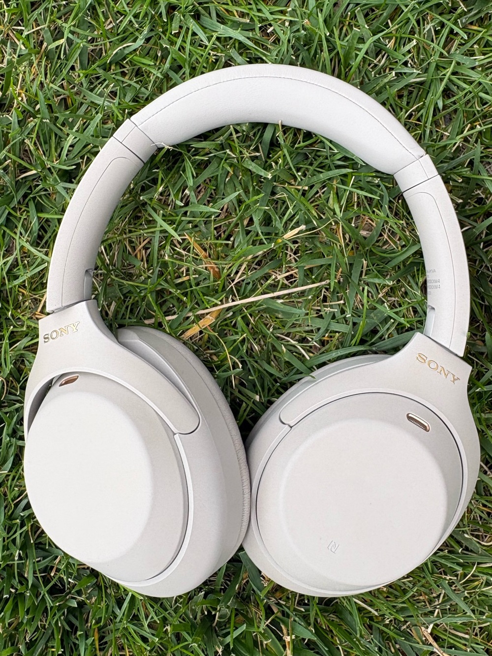 Sony WH-1000XM4 Wireless Noise Canceling Over-the-Ear Headphones
